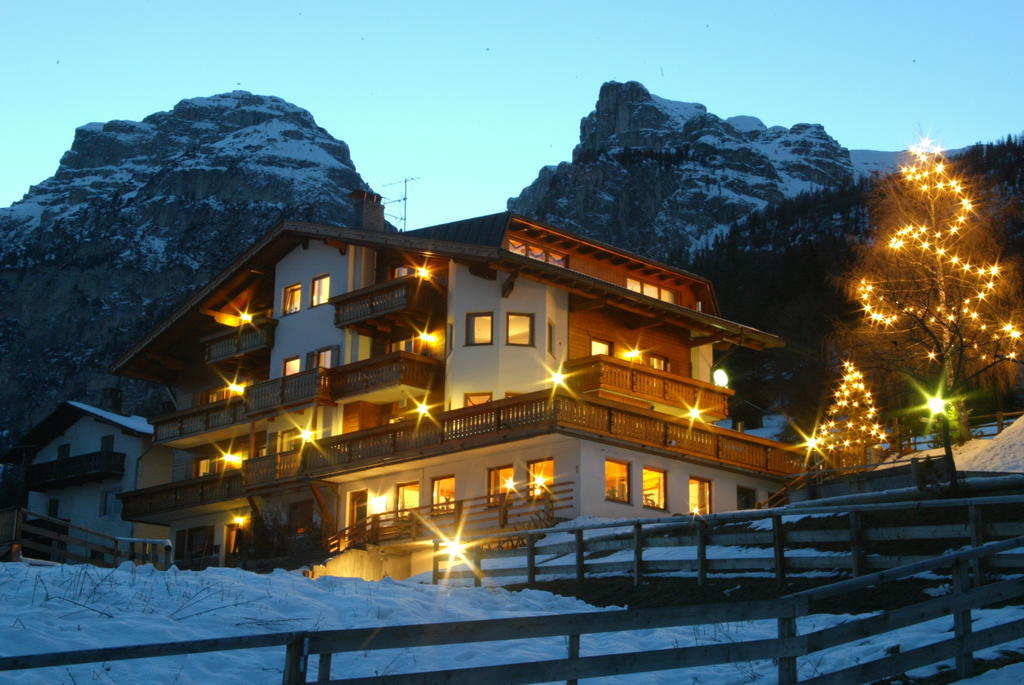 Garni Miriam Hotel La Villa  Eksteriør billede